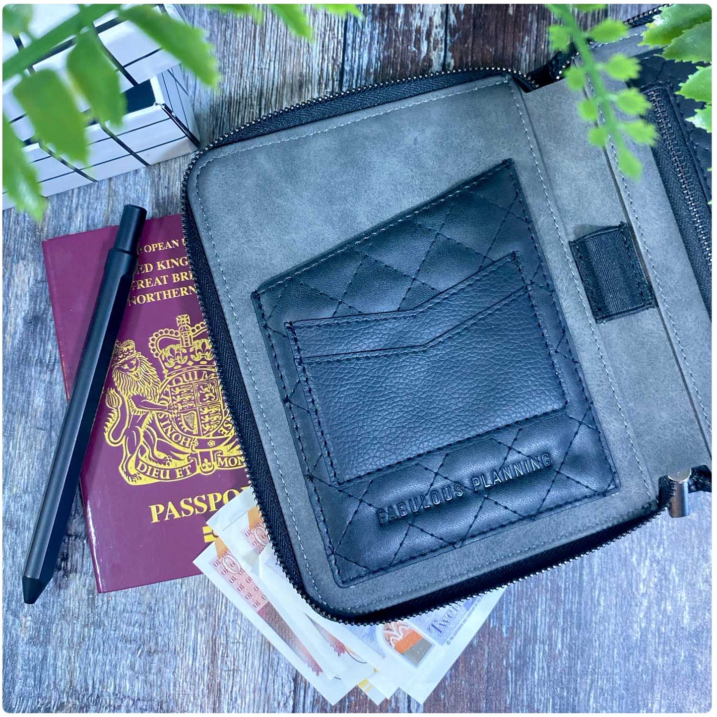 Black Padded - Travel Organiser - Fabulous Planning - TO - BLKPADDED - P3