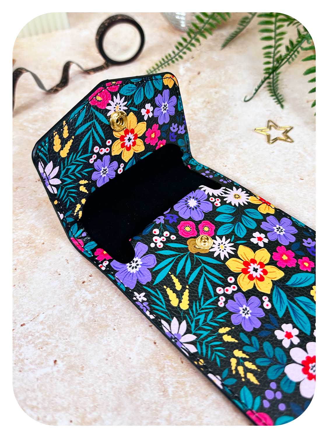 Carry Case - Floral