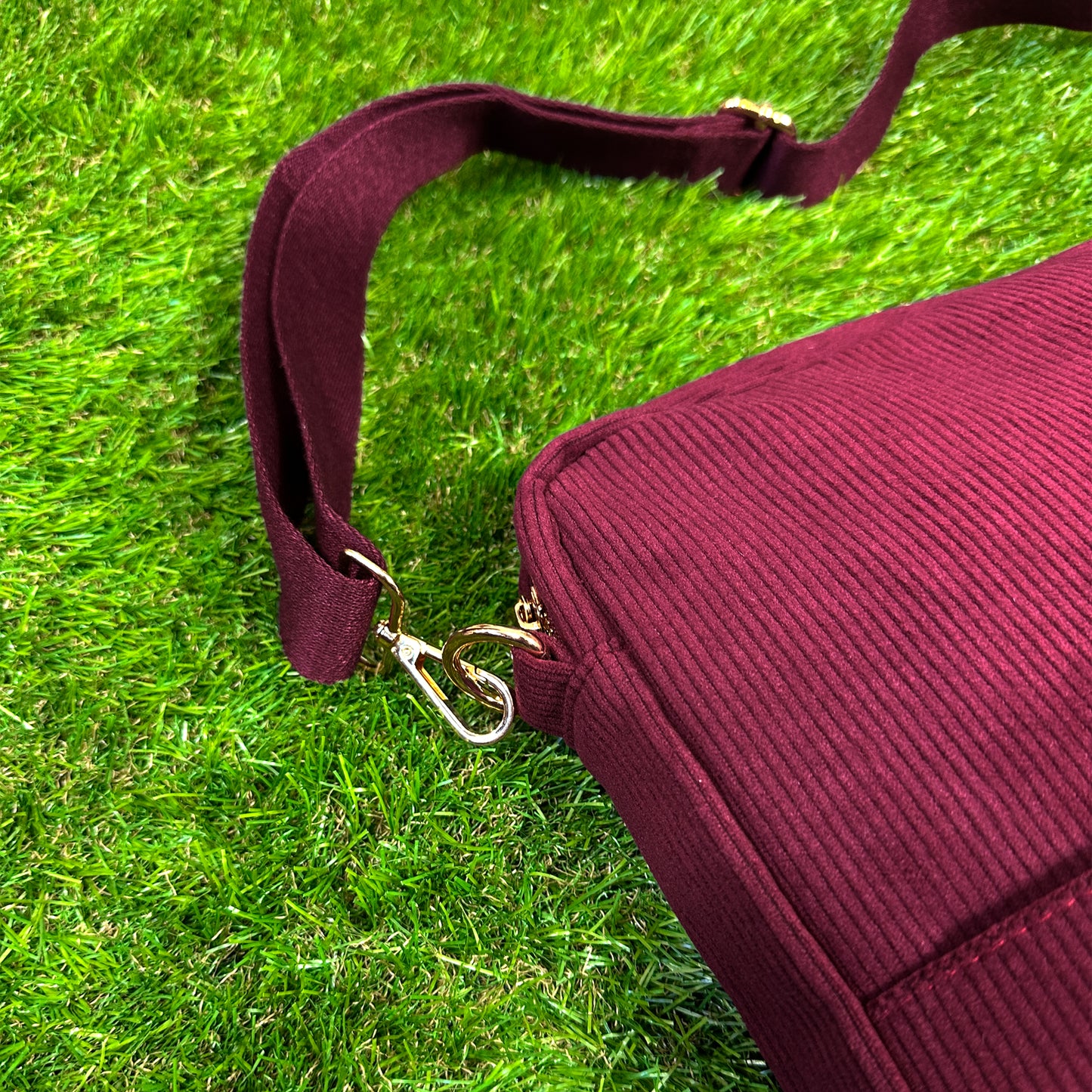 ✨FREE✨ Cosy Bag