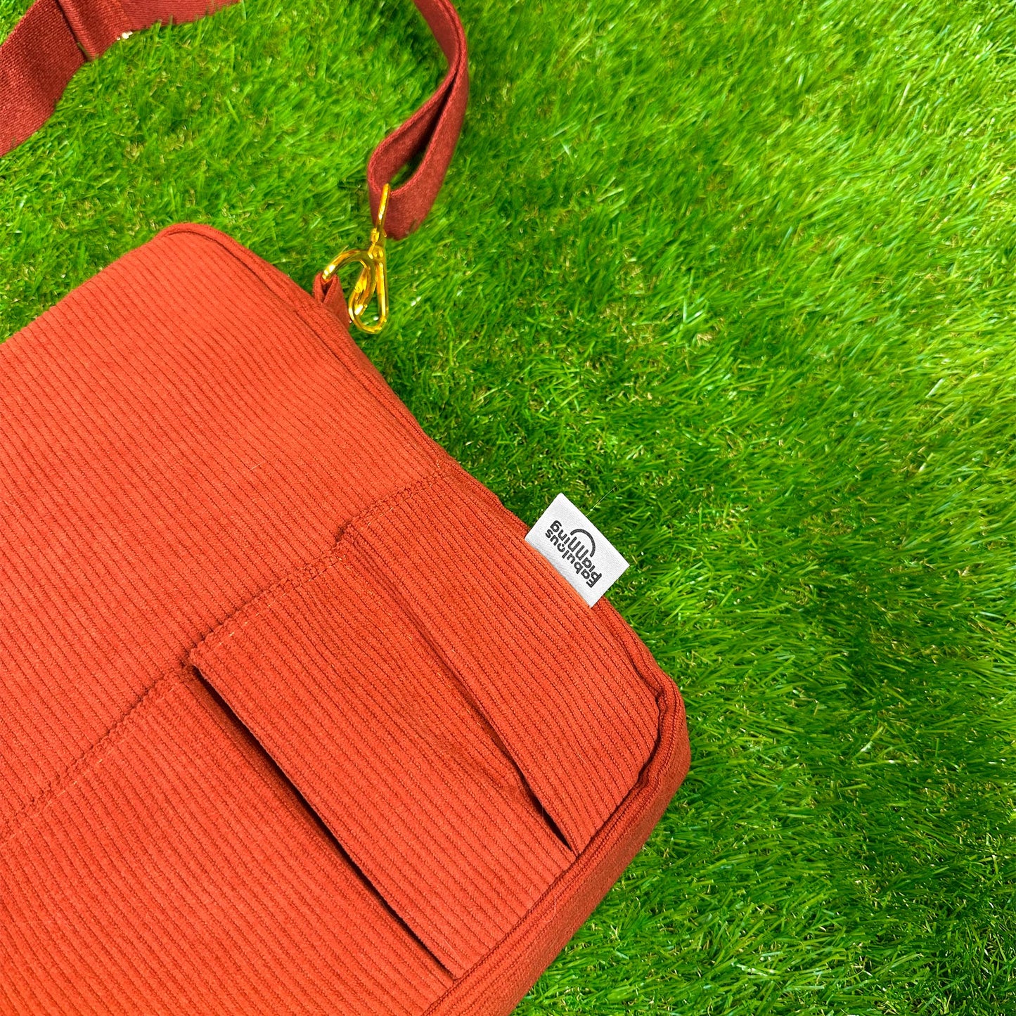 ✨FREE✨ Cosy Bag