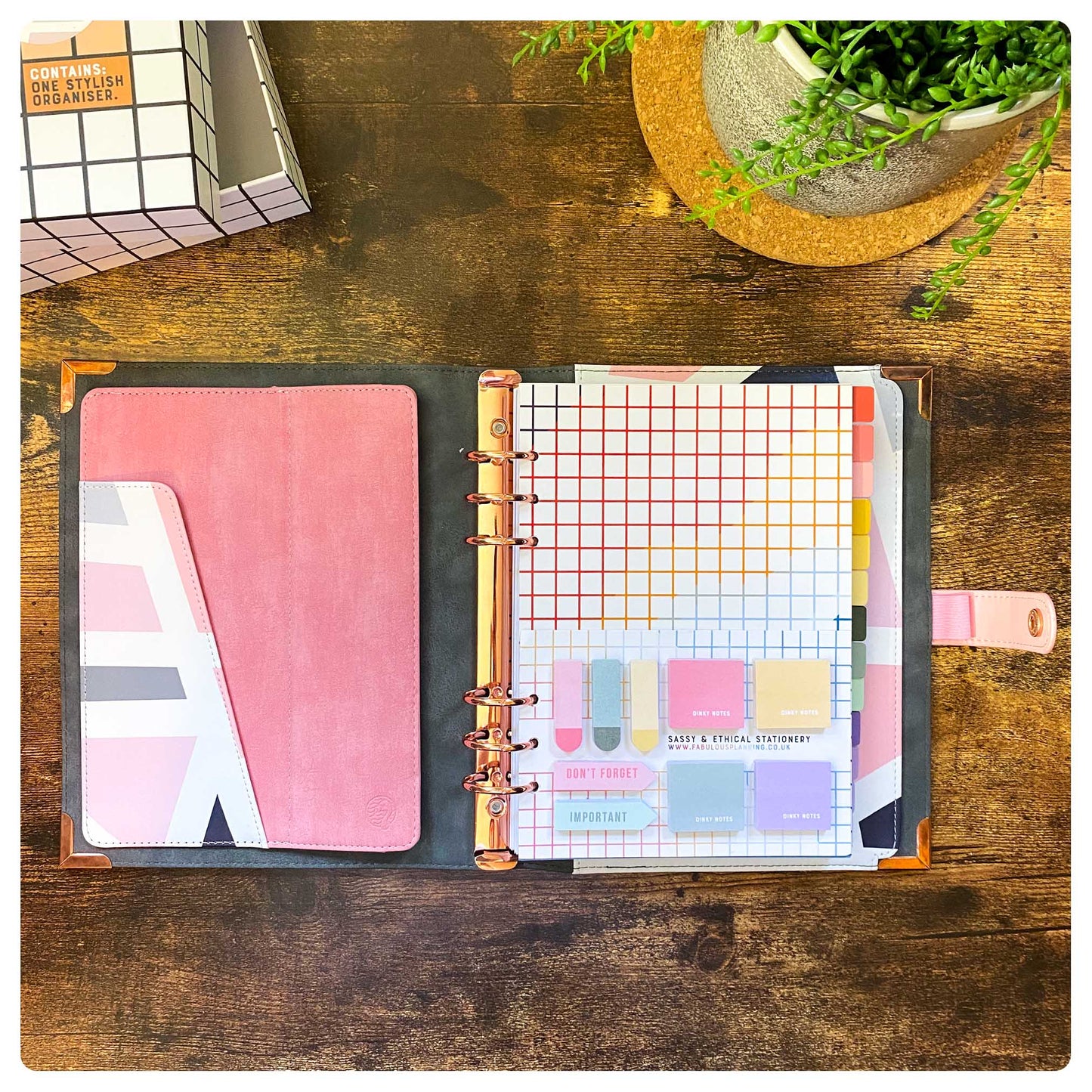 Pink Geometric Organiser - Undated Daily Diary P3 - Fabulous Planning - FO - PINKGEO - PD - EET