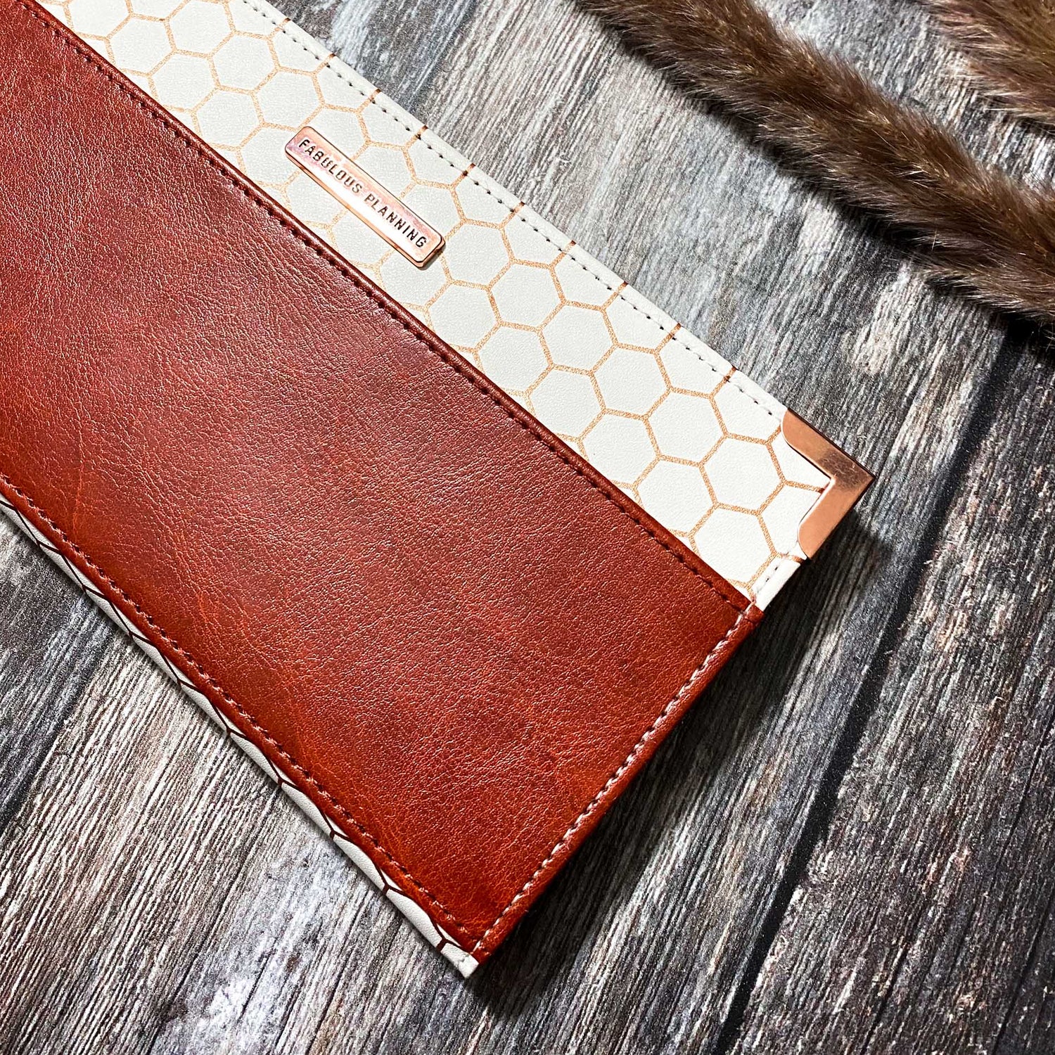 "Queen Bee" Honeycomb Continental Fab - Purse - Fabulous Planning - FABPURSE - HONEY